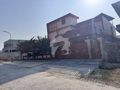 1Kanal House For Sale In D18