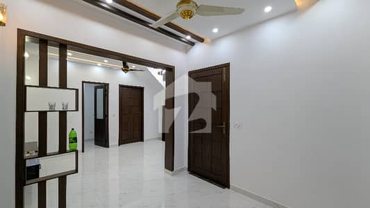 5 MARLA BEAUTIFUL HOUSE FOR RENT IN PARAGON CITY