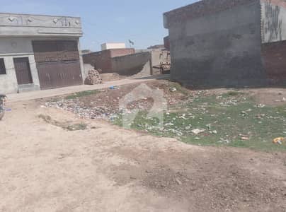 گجّومتہ لاہور میں 2 مرلہ رہائشی پلاٹ 9.8 لاکھ میں برائے فروخت۔
