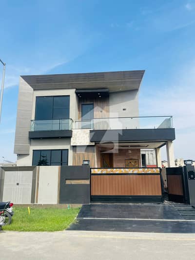 10 Marla Top Quality Build Luxurious Beautiful Modern Design house For Sale In DHA Lahore Phase 4 Prime Location