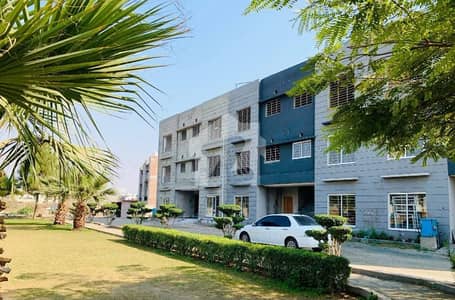 4.5 MARLA BEAUTIFUL FURNISHED APARTMENT FOR RENTIN PALM VILLAS