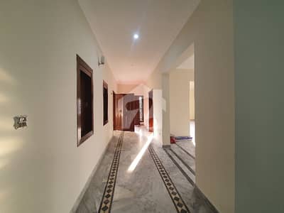 1 Kanal Double Story House Available For Rent For Commercial Used 1 Kanal Double Story House Available For Rent For Commercial Used