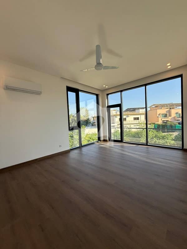 Beautiful Brand New House For Sale F-11 Beautiful Brand New House For Sale F-11