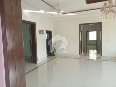 Owner Built One Kanal House For Sale In Nasheman E Iqbal Phase 2 Lahore Solid Construction Owner Built One Kanal House For Sale In Nasheman E Iqbal Phase 2 Lahore Solid Construction