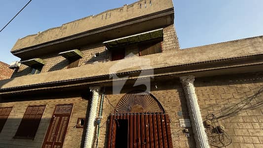 منا والا فیصل آباد میں 8 کمروں کا 10 مرلہ مکان 3.1 کروڑ میں برائے فروخت۔