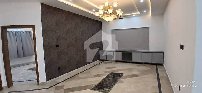 ای ۔ 11/3 ای ۔ 11,اسلام آباد میں 10 کمروں کا 1 کنال مکان 16.0 کروڑ میں برائے فروخت۔