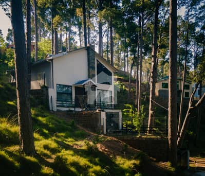 5 & 10 Marla Plots | 2, 4 & 8 Kanal Farmhouse Plots | Premium & Perfect community For Vacation Homes