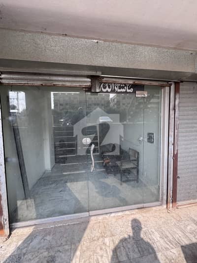 ڈی ۔ 17 اسلام آباد میں 1 مرلہ Studio دکان 55.0 لاکھ میں برائے فروخت۔