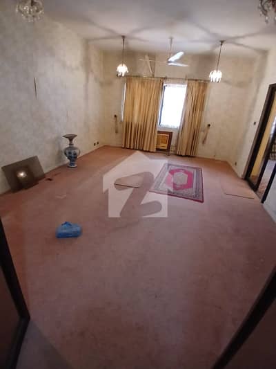 4 Bed Apartment With Servant Quarter In Clifton Block 3