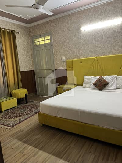Overseas Lodges Room For Rent