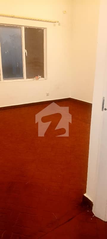 G. 11/3 HOUSING FOUNDATION APARTMENT FOR RENT.