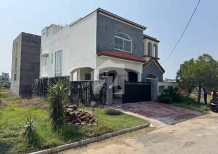 Western Style Newly Build  House