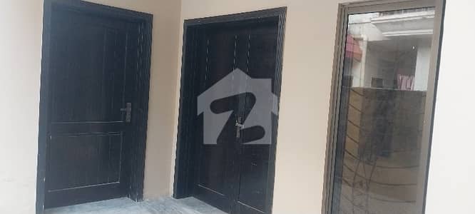 گارڈن ٹاؤن لاہور میں 5 کمروں کا 1 کنال مکان 3.5 لاکھ میں کرایہ پر دستیاب ہے۔ گارڈن ٹاؤن لاہور میں 5 کمروں کا 1 کنال مکان 3.5 لاکھ میں کرایہ پر دستیاب ہے۔