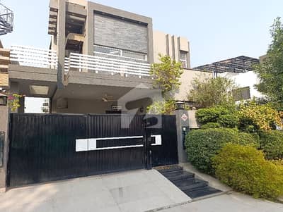 10 Marla Upper Portion In Dha Phase 8 Ex Air Avenue