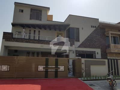 CBR, L Block C Upper Portion For Rent
