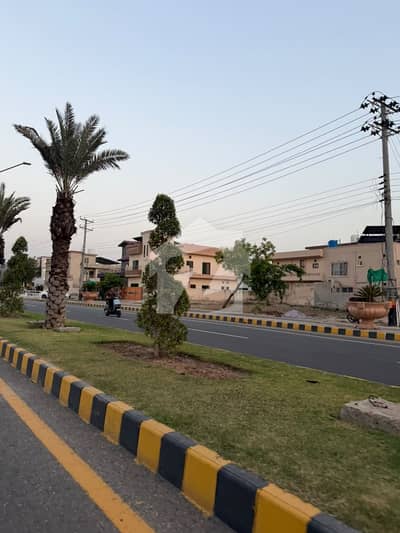 سینٹرل پارک ہاؤسنگ سکیم لاہور میں 5 مرلہ رہائشی پلاٹ 65.0 لاکھ میں برائے فروخت۔ سینٹرل پارک ہاؤسنگ سکیم لاہور میں 5 مرلہ رہائشی پلاٹ 65.0 لاکھ میں برائے فروخت۔