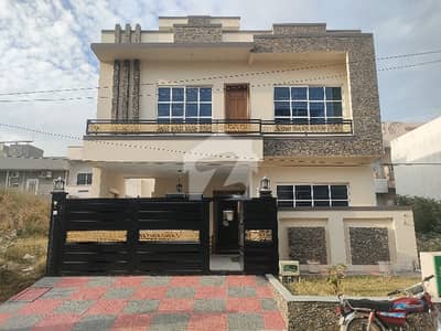 8 Marla Brand New Ground Portion For Rent In G13