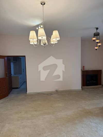 F-7 House For Sale 7bedroom CDA Transfer Double Story