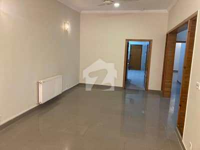 F-7 Fully independent House 4bedroom Available For Rent
