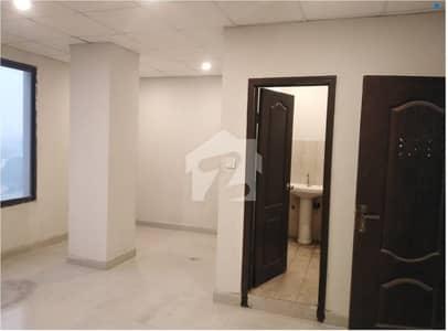 350 Square Feet Brand New Commercial Property Non Furnished Corporation Office For Rent At Main Boulevard Gulberg 3 Lahore