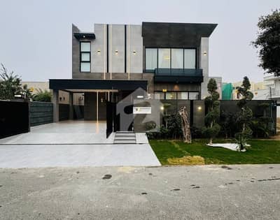 ٹاپ سٹی 1 اسلام آباد میں 1 کنال مکان 6.75 کروڑ میں برائے فروخت۔