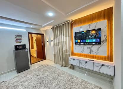 1 Bed Luxury Furnished Available For Rent Gulberg Green
