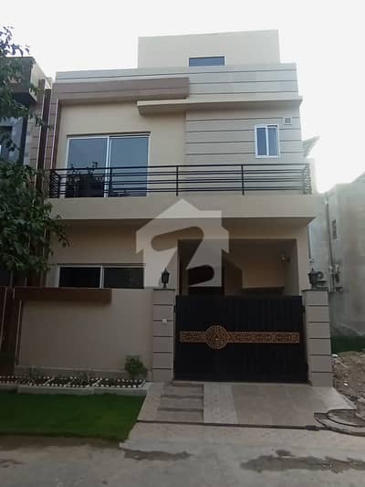3 MARLA MODREN HOUSE 3 MARLA MODREN HOUSE