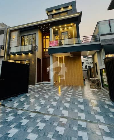 Airport Green Garden 10 Marla House For Sale