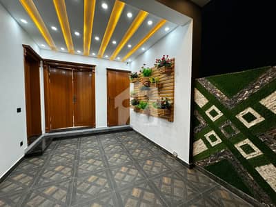5 MARLA FULL HOUSE AVAILABLE FOR RENT IN CENTRAL PARK LAHORE