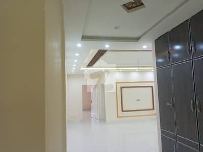 1 KANAL UPPER PORTION AVAILABLE FOR RENT IN CENTRAL PARK HOUSING SCHEME LAHORE