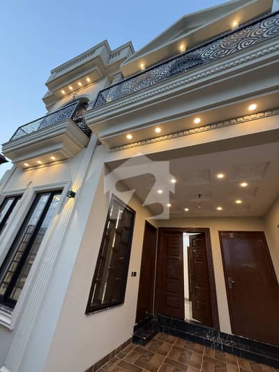 5 MARLA FULL HOUSE AVAILABLE FOR RENT IN CENTRAL PARK HOUSING SCHEME LAHORE