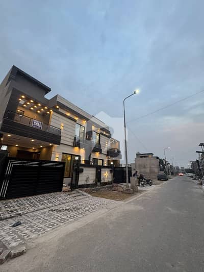 5 Marla Brand New House Available For Sale 5 Marla Brand New House Available For Sale