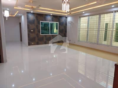 Wapda Town Phase 2 Brand New Luxury 10 Marla Upper Portion Available For Rent