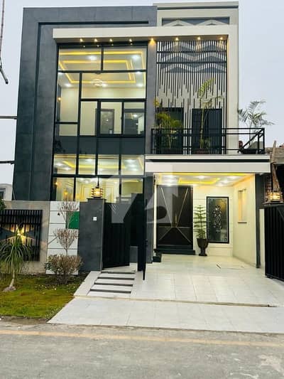 5 Marla Brand new house for rent in Bahria town Lahore 5 Marla Brand new house for rent in Bahria town Lahore