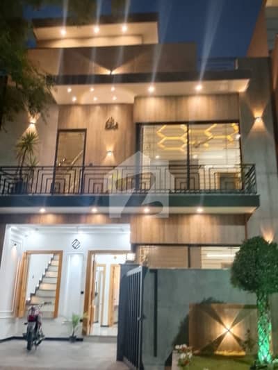 جی ۔ 13/1 جی ۔ 13,اسلام آباد میں 4 کمروں کا 4 مرلہ مکان 4.5 کروڑ میں برائے فروخت۔