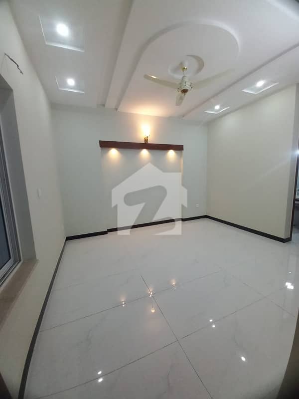 House For Sale G13/3 House For Sale G13/3