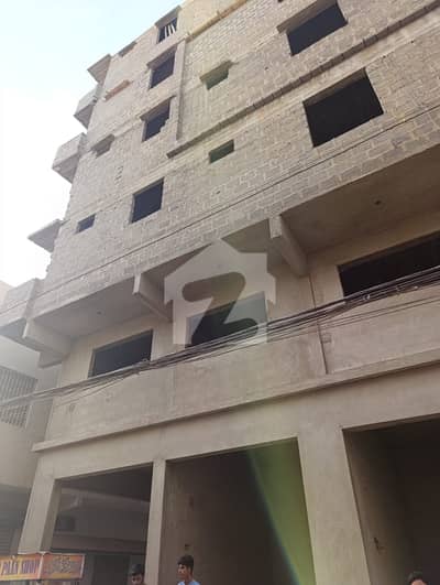 گولڈن ٹاؤن ملیر,کراچی میں 3 مرلہ Studio بالائی پورشن 40.0 لاکھ میں برائے فروخت۔