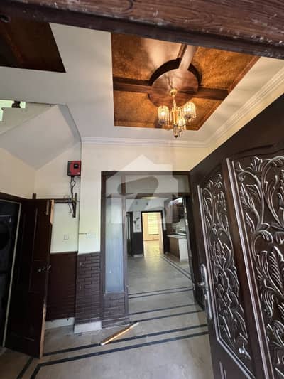 Beautiful 10 marla double storey house for rent in pakistan town phase 2