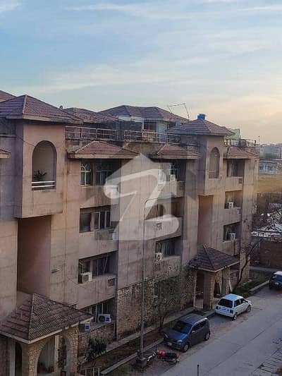 جی ۔ 11 اسلام آباد میں 2 کمروں کا 4 مرلہ فلیٹ 2.25 کروڑ میں برائے فروخت۔