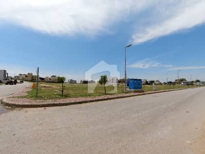 Facing Park 10 Marla Residential Plot For sale In Bahria Town Phase 8 - Sector F-1 Facing Park 10 Marla Residential Plot For sale In Bahria Town Phase 8 - Sector F-1