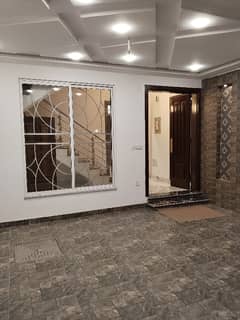 9.25 Marla Luxury House For Sale 9.25 Marla Luxury House For Sale
