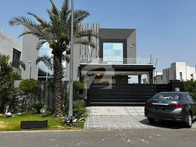 1 KANAL ULTRA MODERN HOUSE FOR SALE INVESTER PRICE