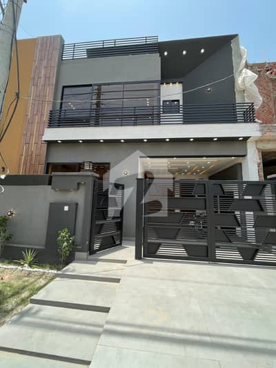 5 Marla Triple Story House for Sale with Swimming Pool Buch Villas, Multan 5 Marla Triple Story House for Sale with Swimming Pool Buch Villas, Multan