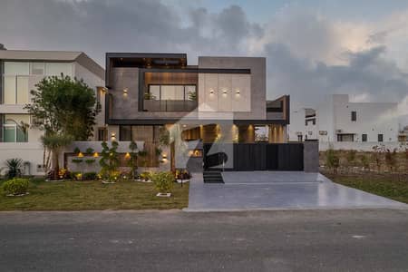 DESIRE HOMES OFFERS KANAL ELEGANT BUNGALOW FOR SALE NEAR RAYA