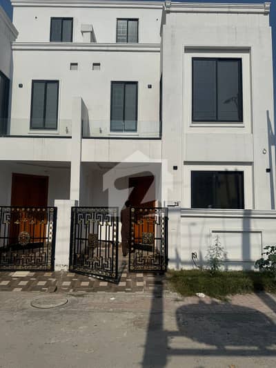 3 Marla House Availabe on Easy Installments in jubilee Town Lahore.