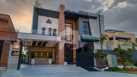 100% ORIGNAL KANAL EYE CATCHING SUPERB LUXURY BUNGALOW FOR SALE ON TOP LOCATION 100% ORIGNAL KANAL EYE CATCHING SUPERB LUXURY BUNGALOW FOR SALE ON TOP LOCATION
