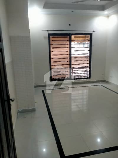 10 Marla Upper Portion For Rent Phase 5 10 Marla Upper Portion For Rent Phase 5
