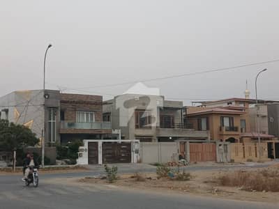 Prime Residential Plot For Sale In Sahil Top Class Location