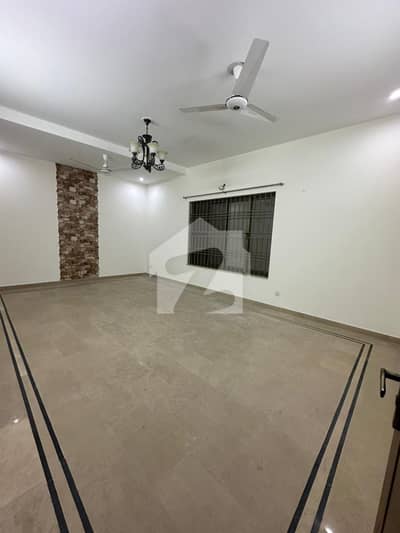 D-12 Beautiful Lower Portion For Rent D-12 Beautiful Lower Portion For Rent