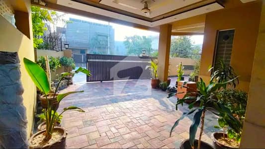 10 MARLA CORNER Solid Classic master For Sale In STATE LIFE NEAR DHA PHASE 5 10 MARLA CORNER Solid Classic master For Sale In STATE LIFE NEAR DHA PHASE 5